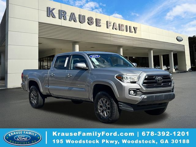 Used 2019 Toyota Tacoma SR5 AWD/4WD image 7