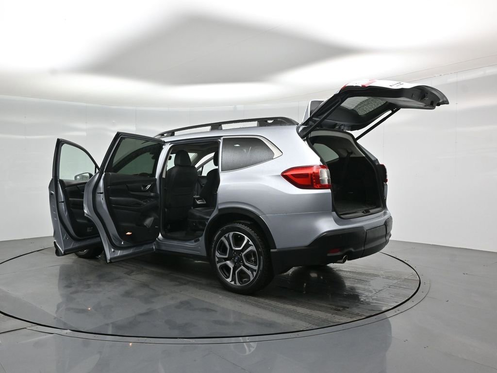 Used 2023 Subaru Ascent Limited w/ Technology Package AWD/4WD image 36