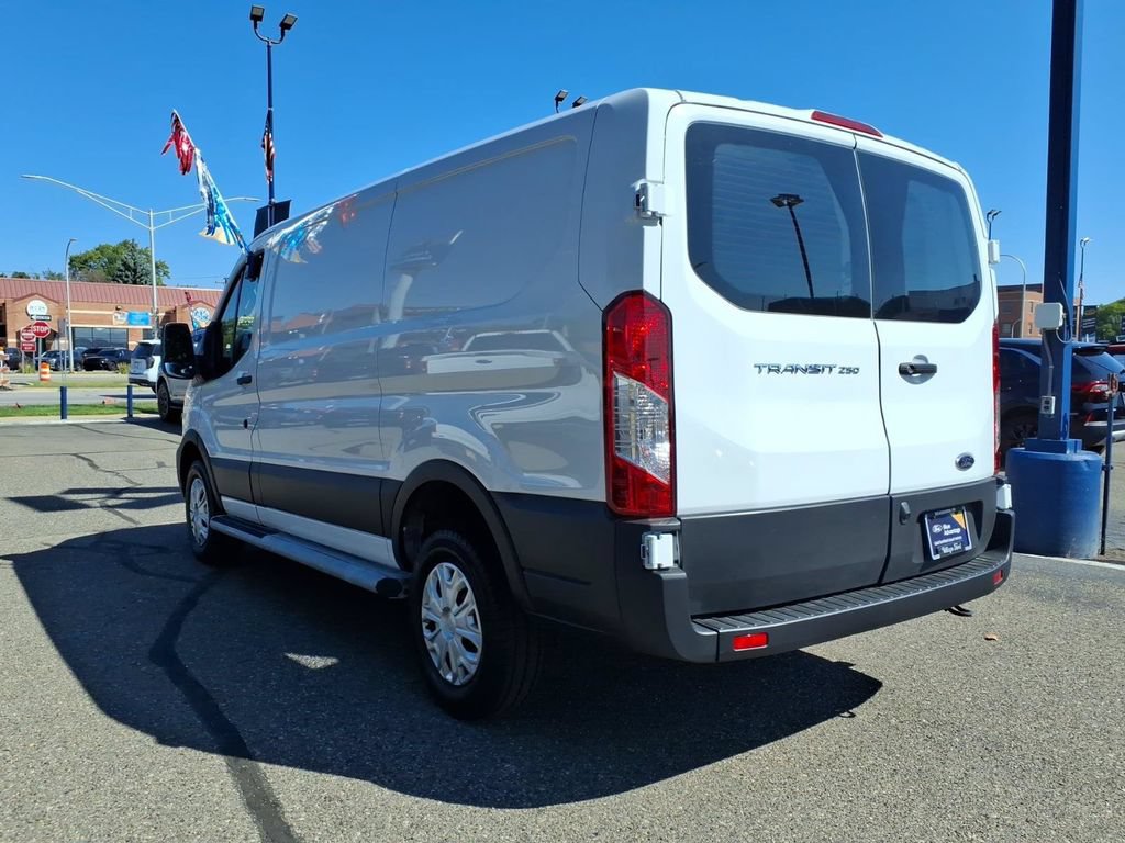 Certified 2025 Ford Transit 250 Low Roof w/ Exterior Upgrade Package RWD image 9