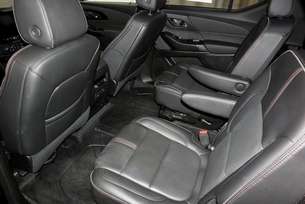 Used 2023 Chevrolet Traverse RS w/ LPO, Floor Liner Package image 21