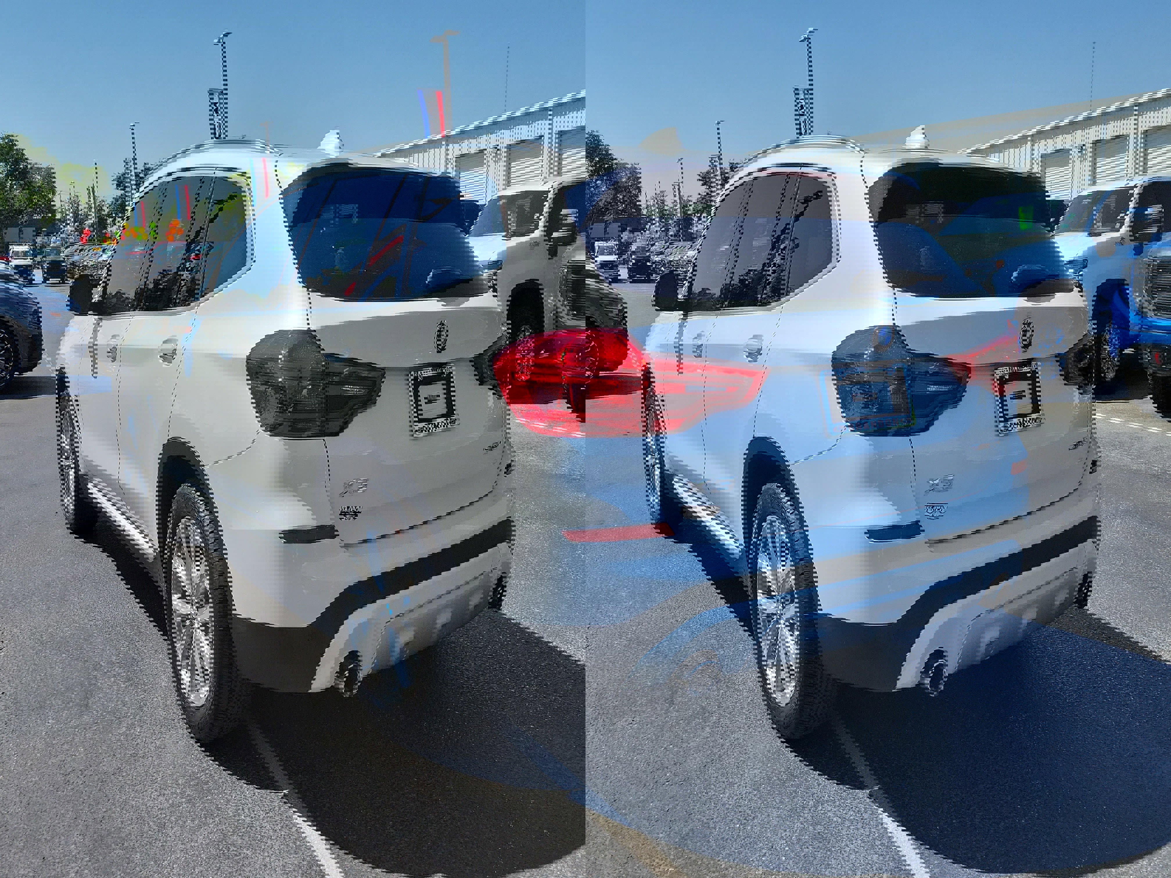 Used 2019 BMW X3 sDrive30i w/ Driving Assistance Package image 3