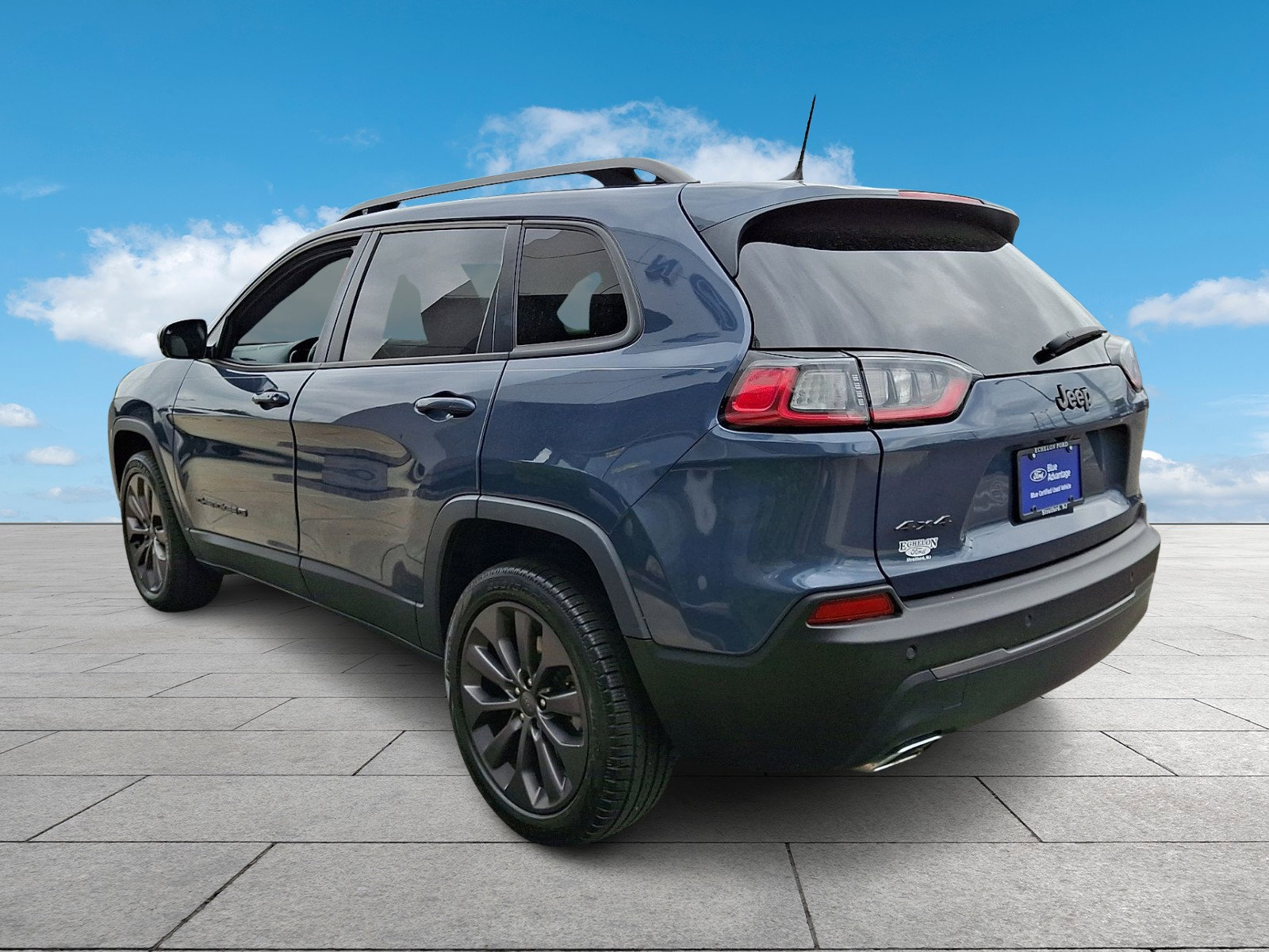 Used 2021 Jeep Cherokee Latitude Lux 80th Anniv w/ Quick Order Package 26U 80TH AWD/4WD image 4
