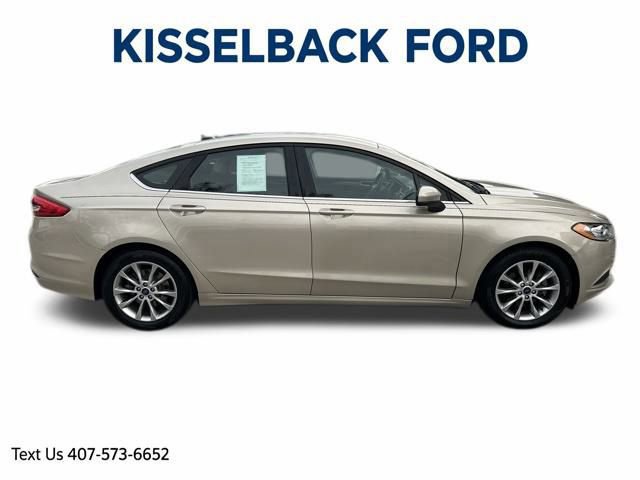 Certified 2017 Ford Fusion SE image 6