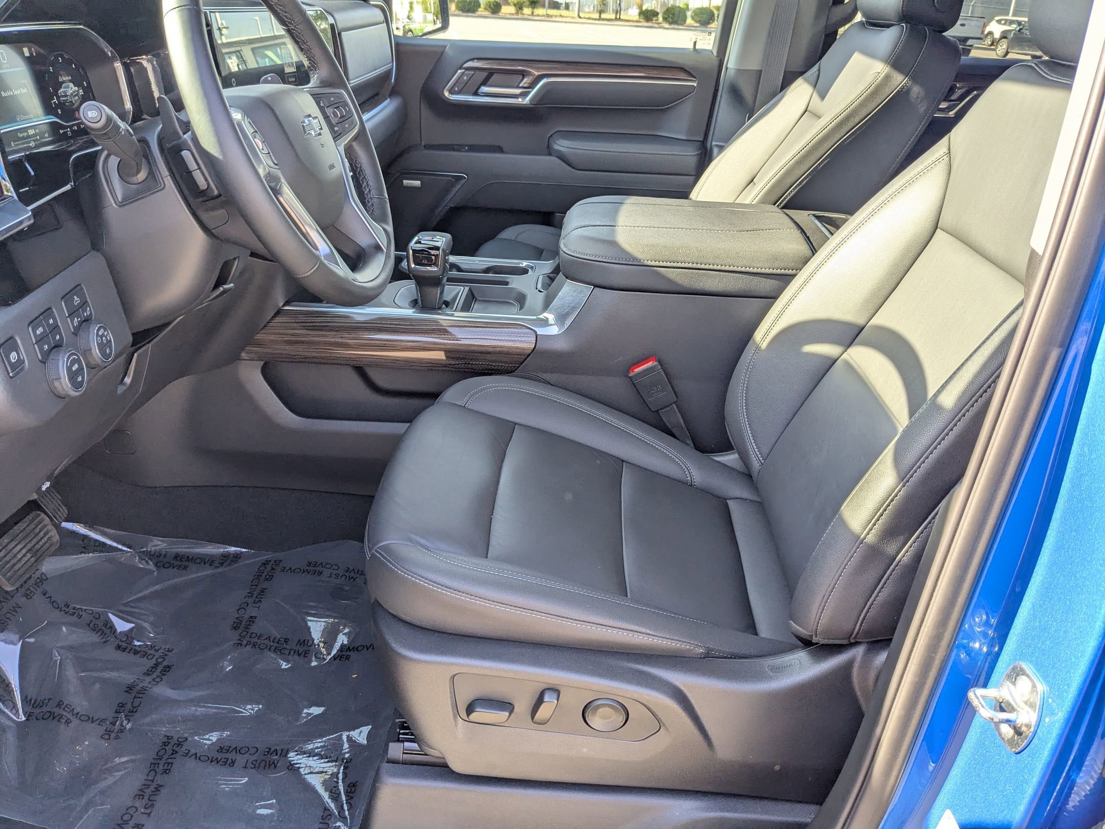 Used 2025 Chevrolet Silverado 1500 RST w/ Convenience Package II image 15