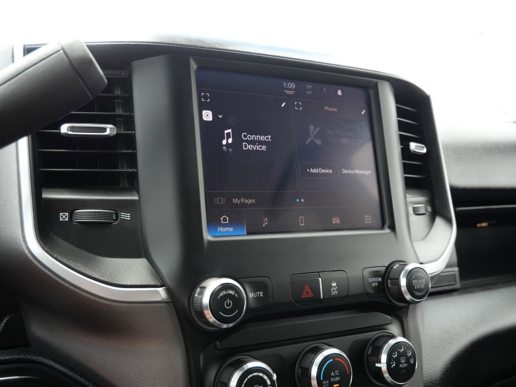 Used 2024 RAM 3500 Big Horn image 24