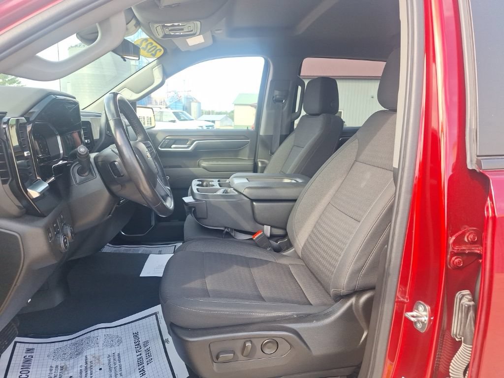 Used 2022 Chevrolet Silverado 1500 LT w/ All Star Edition Plus AWD/4WD image 14