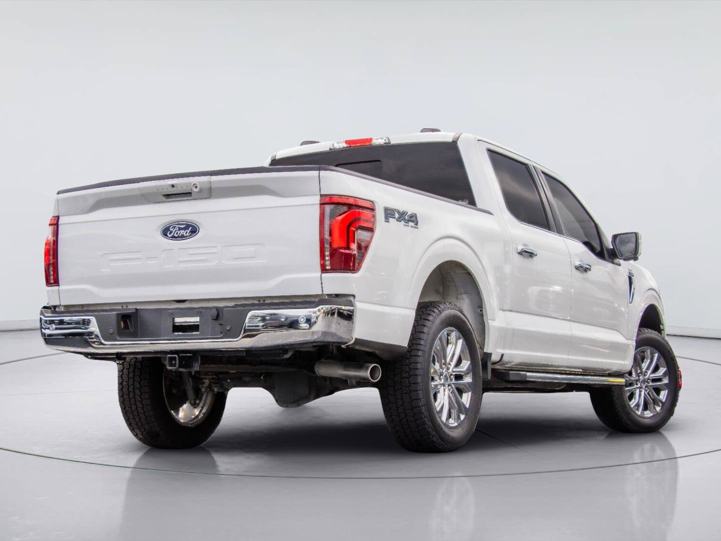Certified 2025 Ford F150 Lariat w/ Equipment Group 501A Mid AWD/4WD image 4