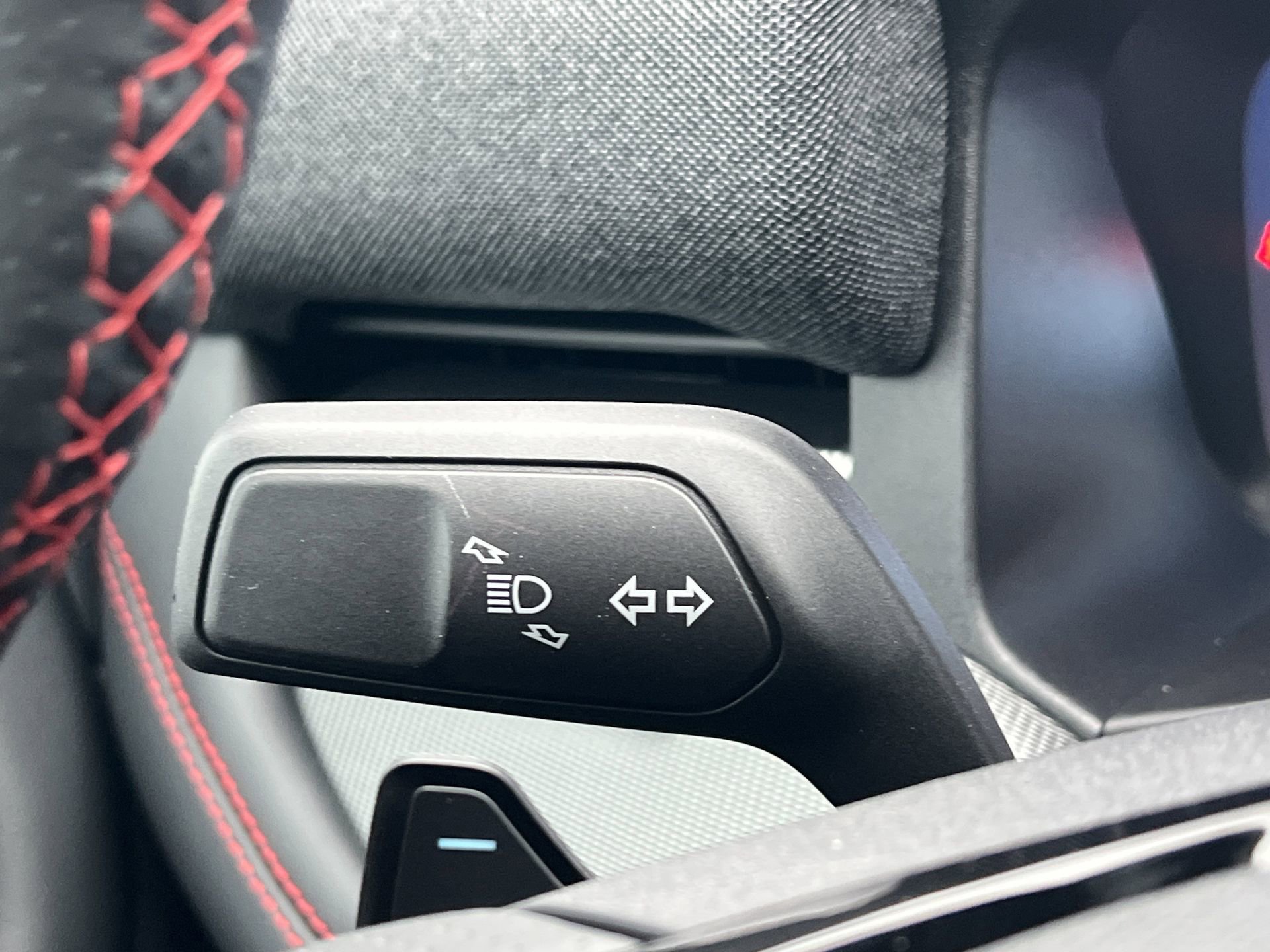 Certified 2025 Ford Explorer ST w/ Sun And Sound Package image 14