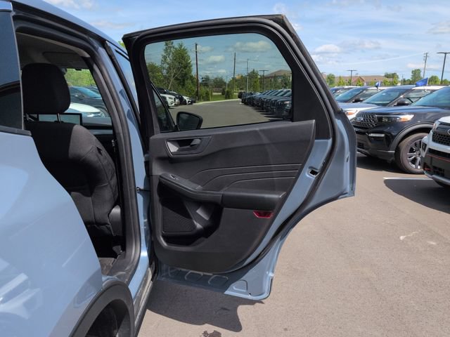 Certified 2023 Ford Escape Active w/ Tech Pack #1 AWD/4WD image 17
