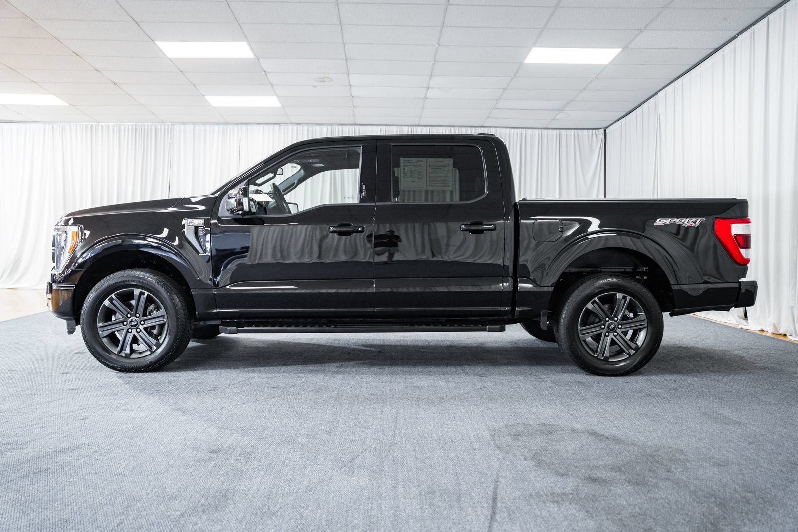 Certified 2023 Ford F150 Lariat w/ Equipment Group 502A High AWD/4WD image 5