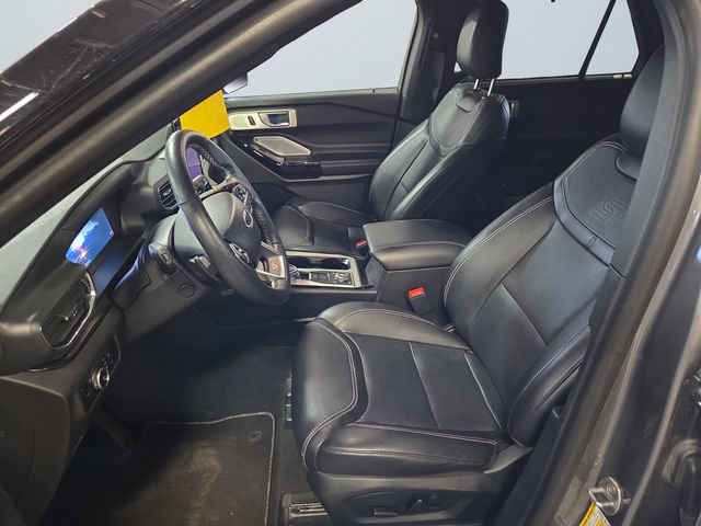 Certified 2024 Ford Explorer ST w/ Equipment Group 401A AWD/4WD image 9