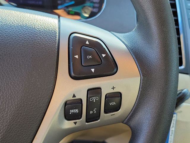 Certified 2017 Ford Taurus SE image 25