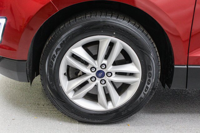 Certified 2018 Ford Edge SEL w/ Equipment Group 201A AWD/4WD image 27