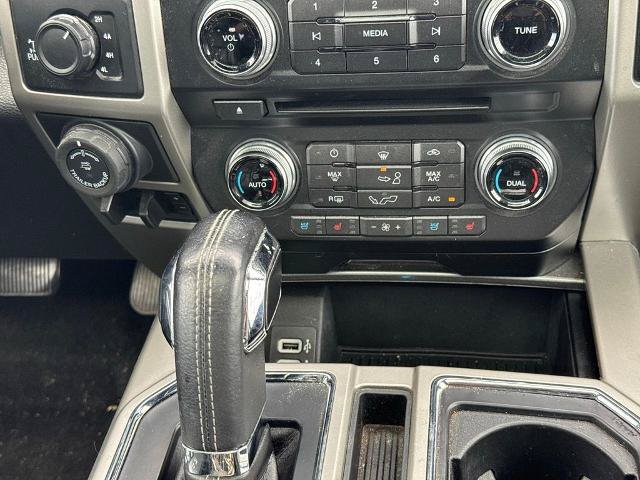 Certified 2017 Ford F150 Lariat w/ Equipment Group 502A Luxury AWD/4WD image 17