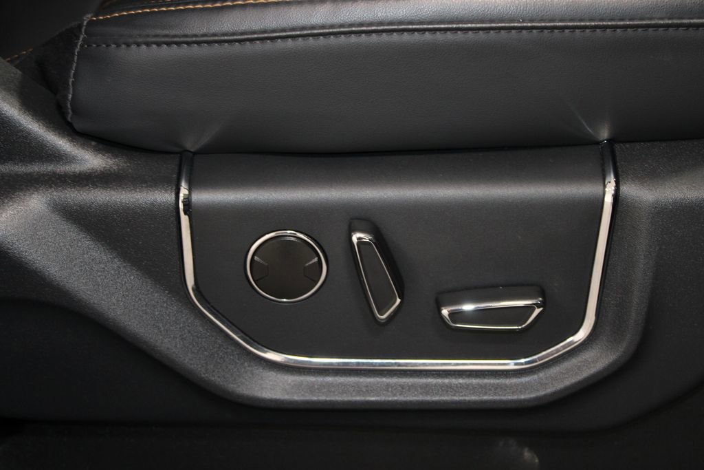 Certified 2023 Ford Expedition Max Platinum AWD/4WD image 32