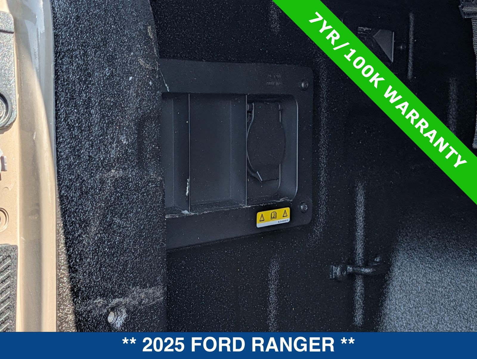Certified 2025 Ford Ranger Raptor AWD/4WD image 16