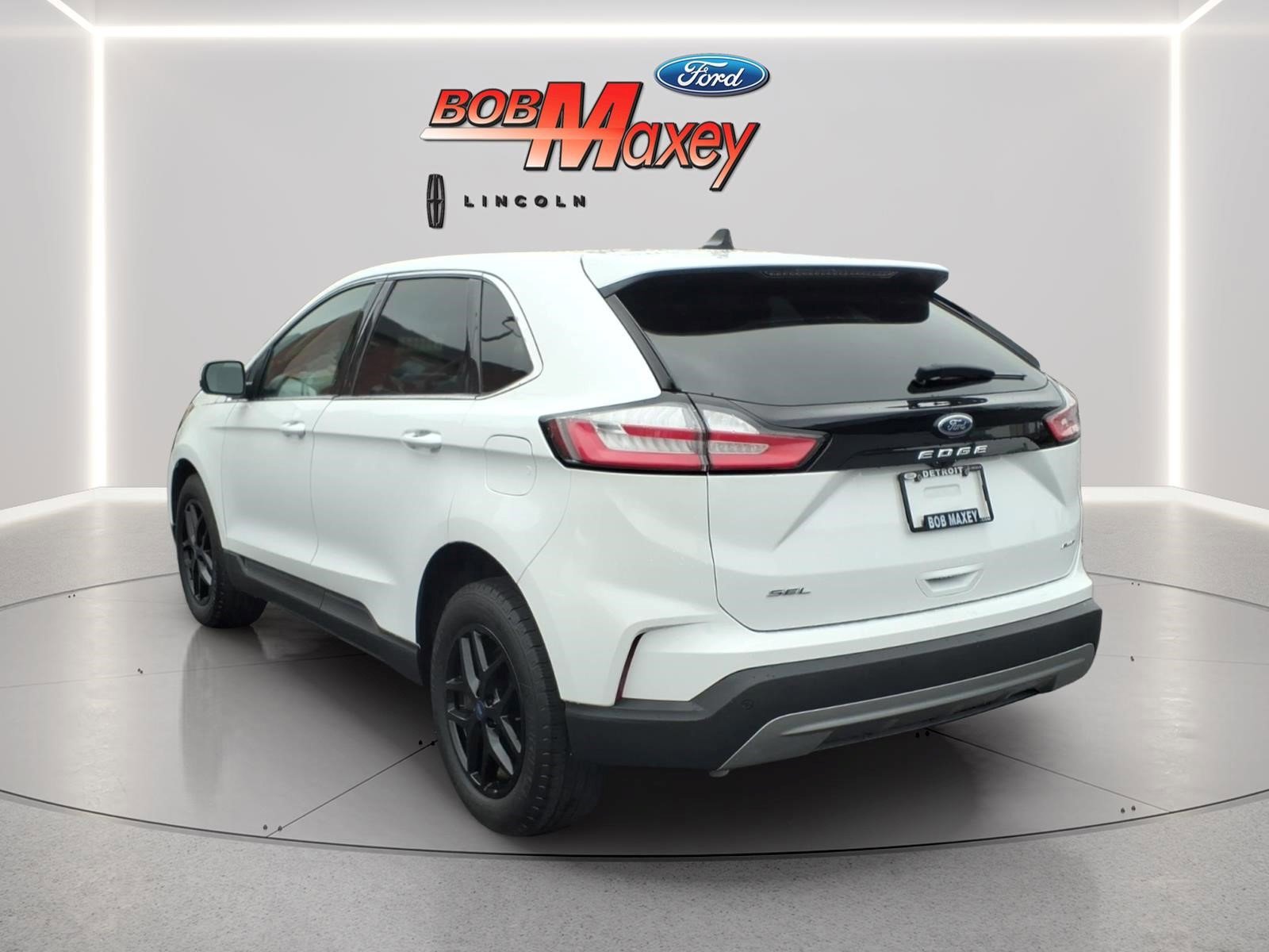 Certified 2024 Ford Edge SEL AWD/4WD image 2