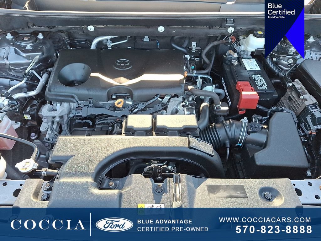 Used 2021 Toyota RAV4 LE AWD/4WD image 27