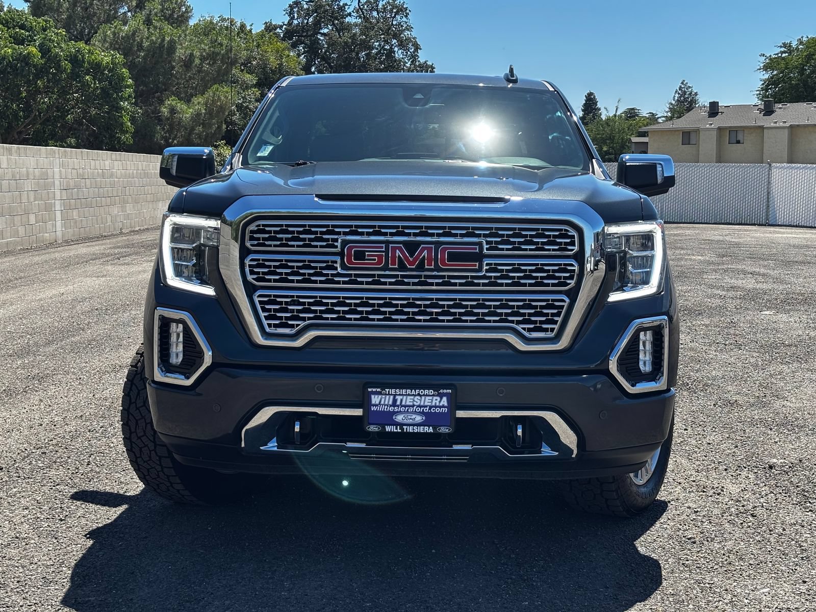 Used 2021 GMC Sierra 1500 Denali w/ Driver Alert Package II AWD/4WD image 8