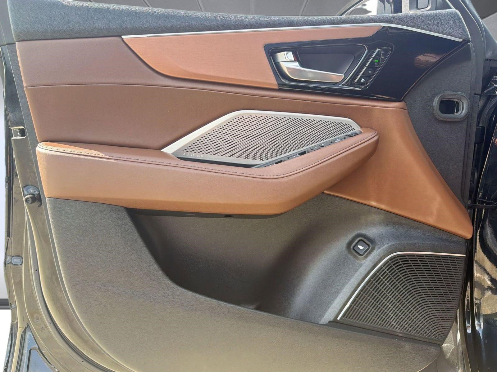 Used 2023 Acura MDX FWD w/ Technology Package image 20