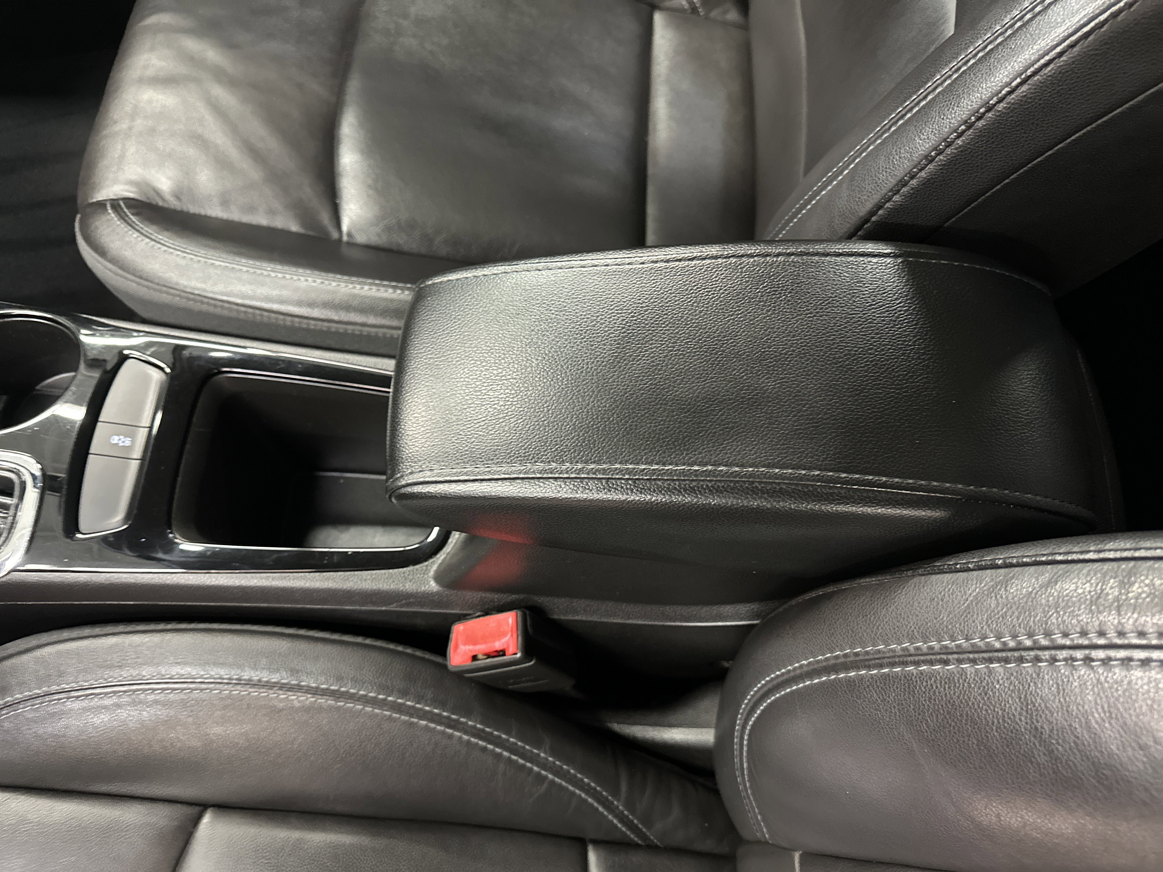 Used 2018 Chevrolet Cruze Premier image 27