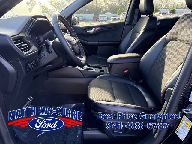 Certified 2023 Ford Escape ST-Line Select w/ Tech Pack #2 AWD/4WD image 8