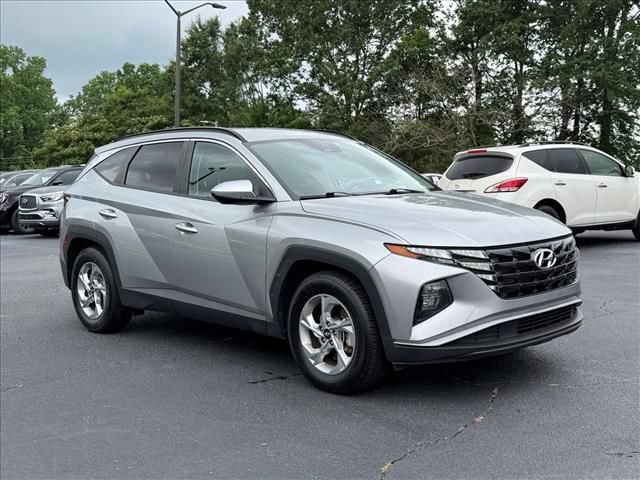 Used 2024 Hyundai Tucson SEL FWD image 2