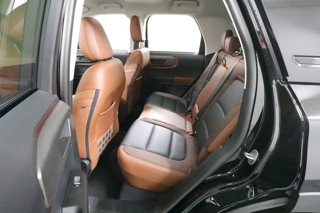 Certified 2025 Ford Bronco Sport Outer Banks w/ Outer Banks Tech Package+ AWD/4WD image 28