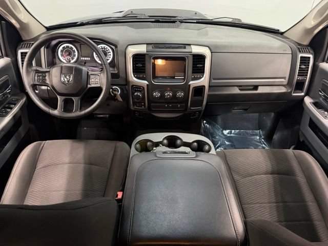 Used 2020 RAM 1500 Warlock AWD/4WD image 31