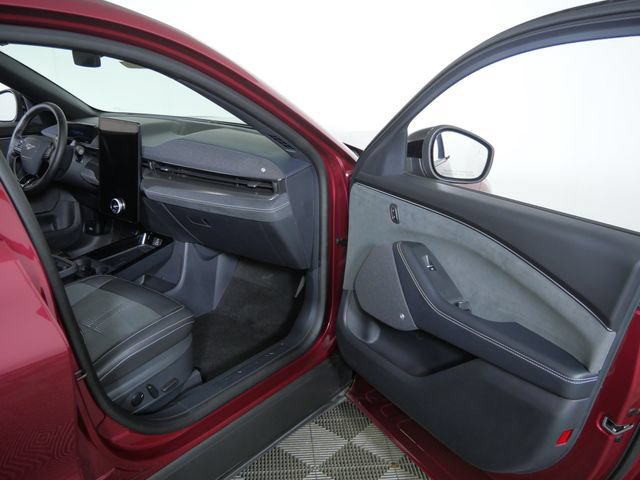 Certified 2025 Ford Mustang Mach-E GT AWD/4WD image 8