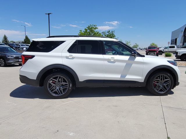 Certified 2025 Ford Explorer ST AWD/4WD image 2