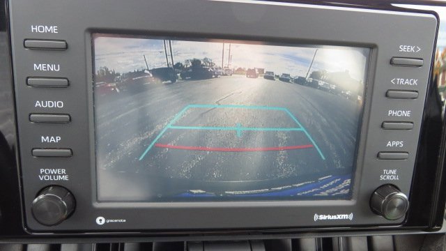 Used 2020 Toyota RAV4 LE image 14