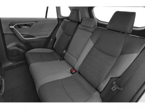 Used 2025 Toyota RAV4 XLE AWD/4WD image 16