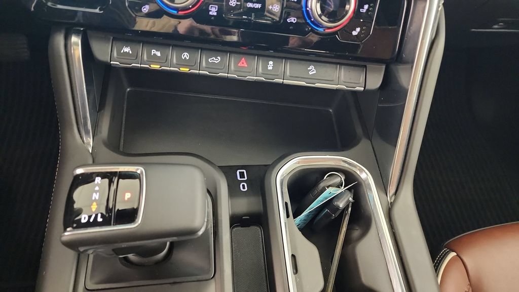 Used 2025 GMC Sierra 1500 Denali Ultimate AWD/4WD image 19