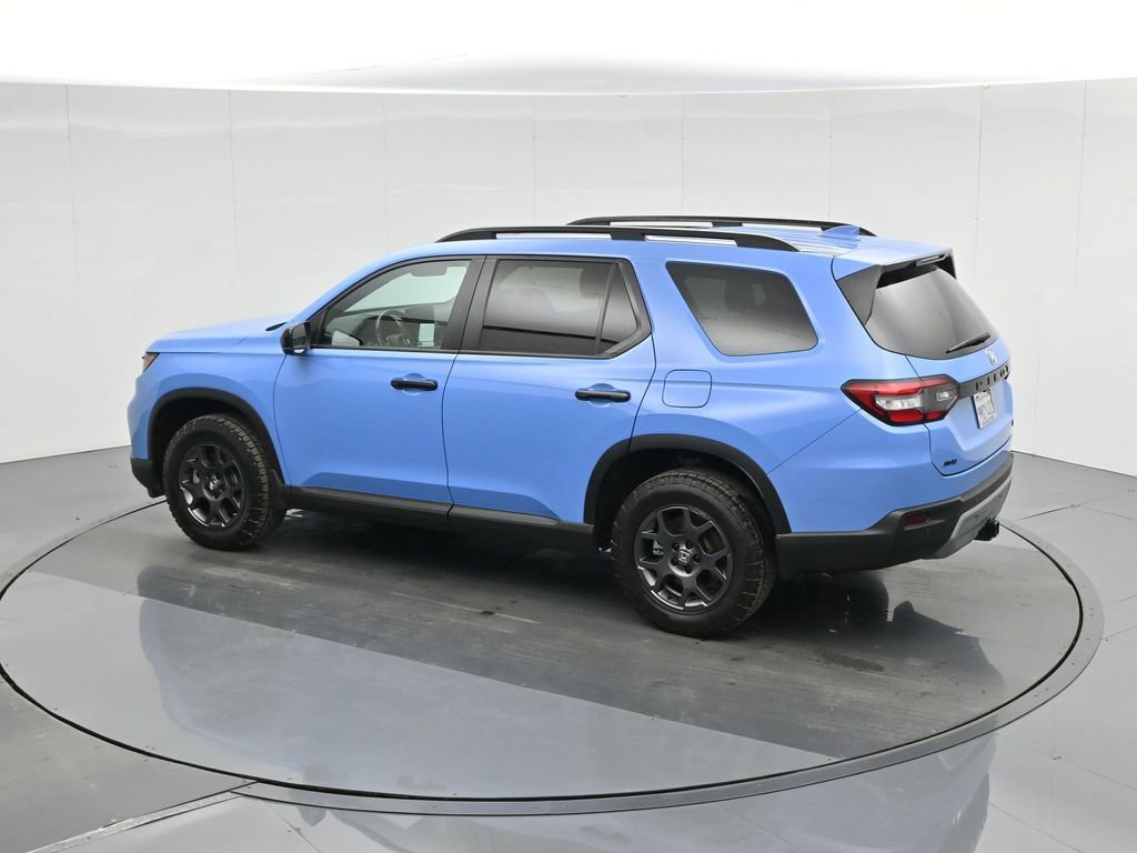 Used 2024 Honda Pilot TrailSport image 18