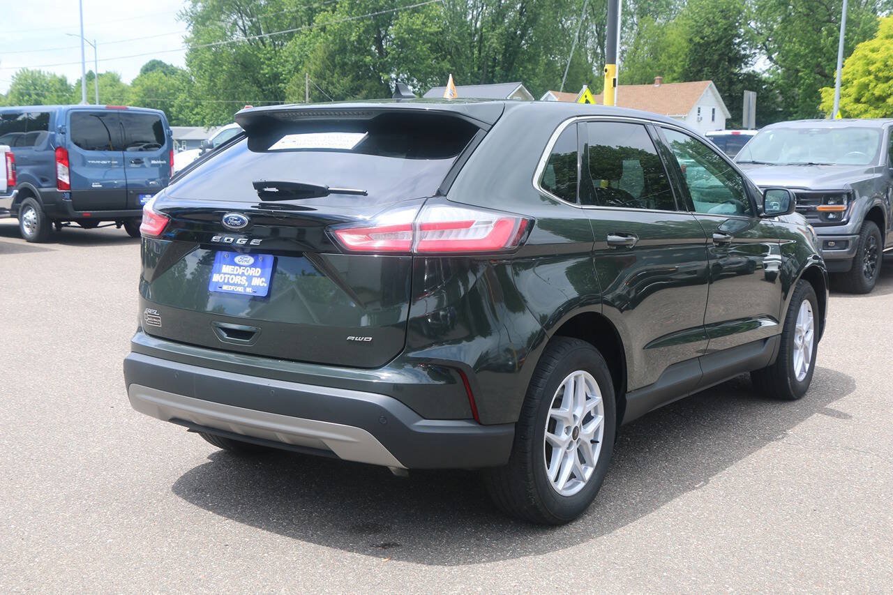 Certified 2023 Ford Edge SEL w/ Convenience Package AWD/4WD image 4