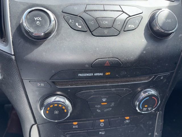 Certified 2018 Ford Edge SE image 25