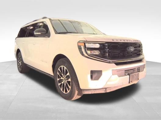 Certified 2025 Ford Expedition Max Platinum image 3