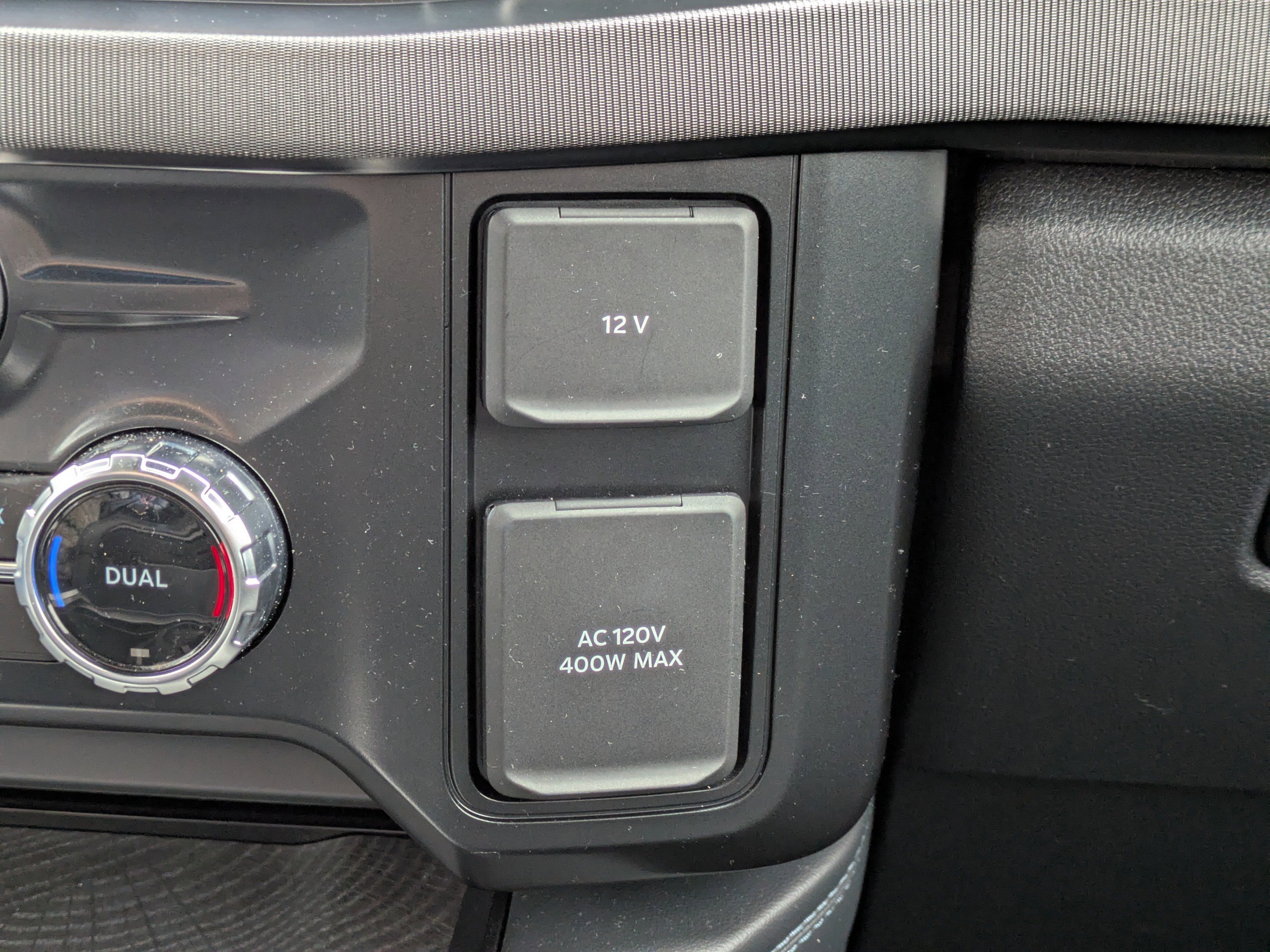 Certified 2025 Ford F250 Platinum AWD/4WD image 26