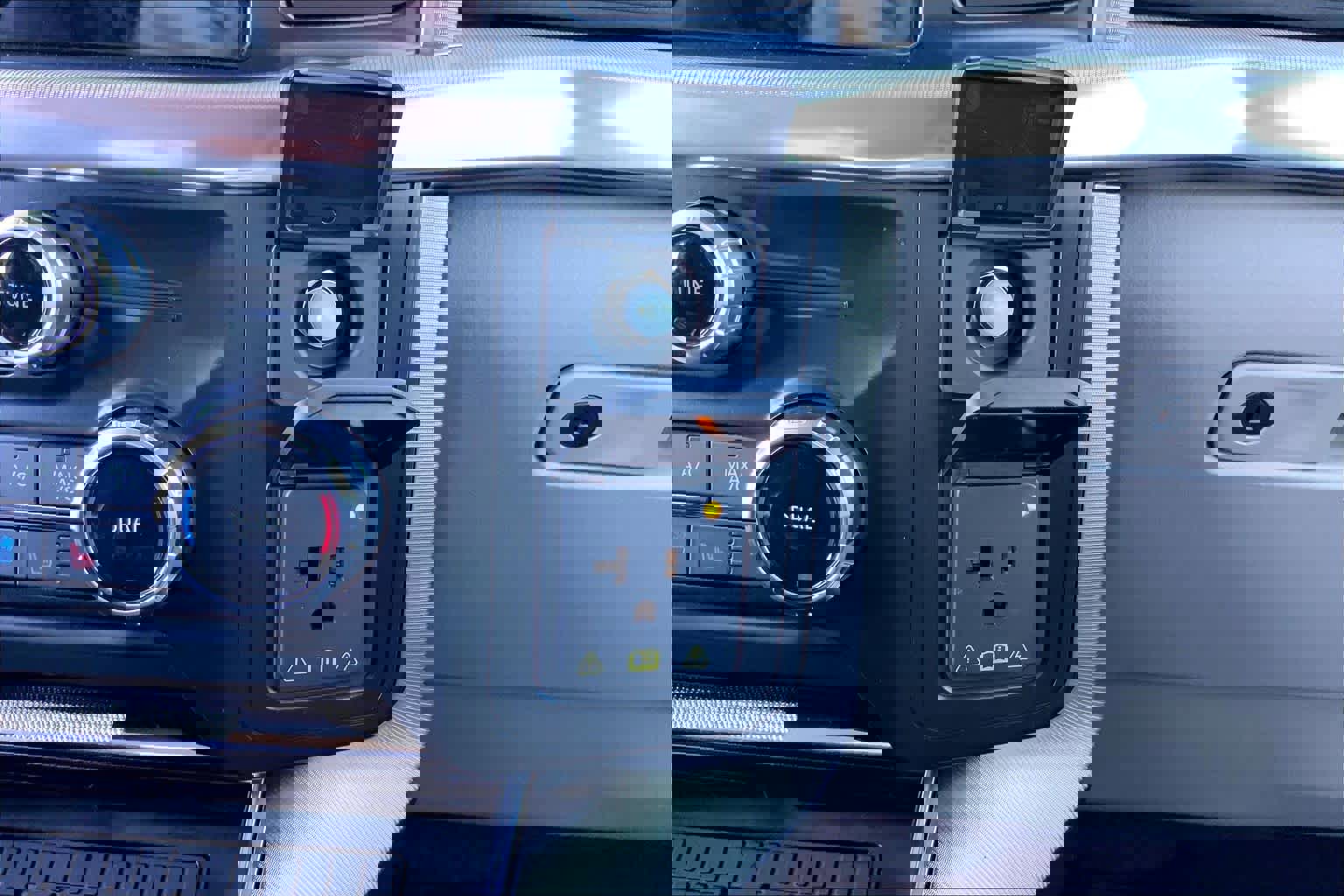 Certified 2024 Ford F150 Platinum w/ Equipment Group 703A Plus image 33