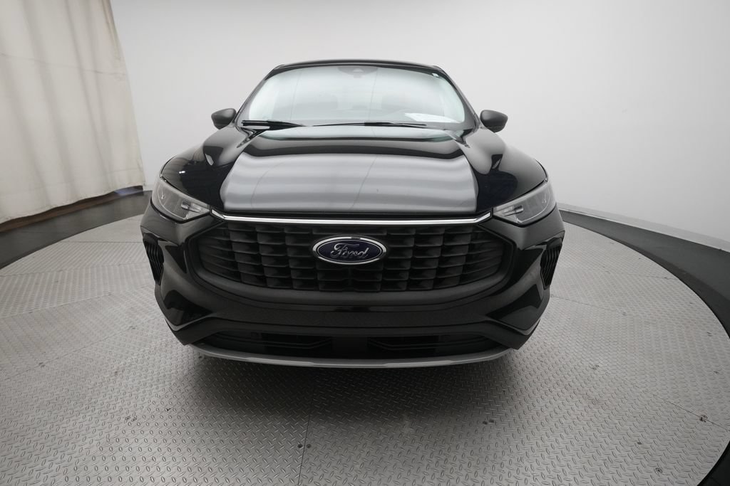 Certified 2023 Ford Escape Active FWD image 11