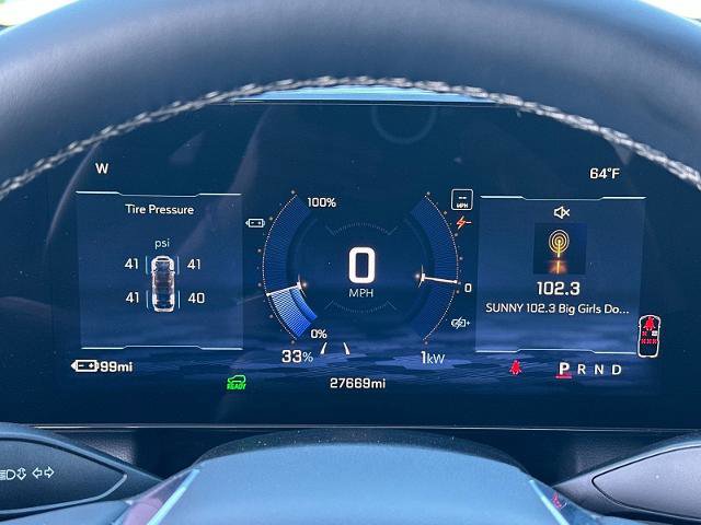 Used 2025 Chevrolet Equinox EV LT w/ Convenience Package image 22