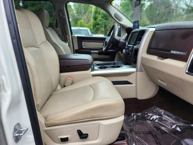Used 2017 RAM 1500 Laramie w/ Convenience Group AWD/4WD image 11
