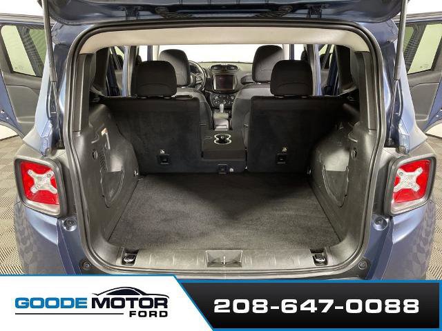 Used 2022 Jeep Renegade Trailhawk AWD/4WD image 21