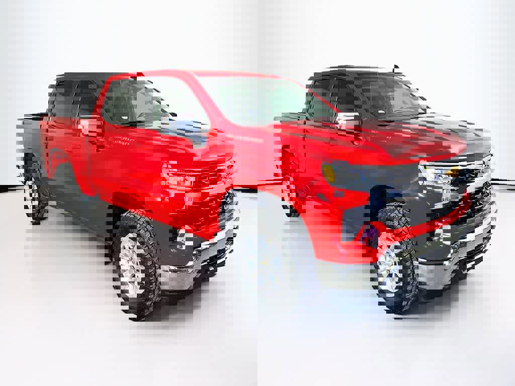 Used 2025 Chevrolet Silverado 1500 LT image 7