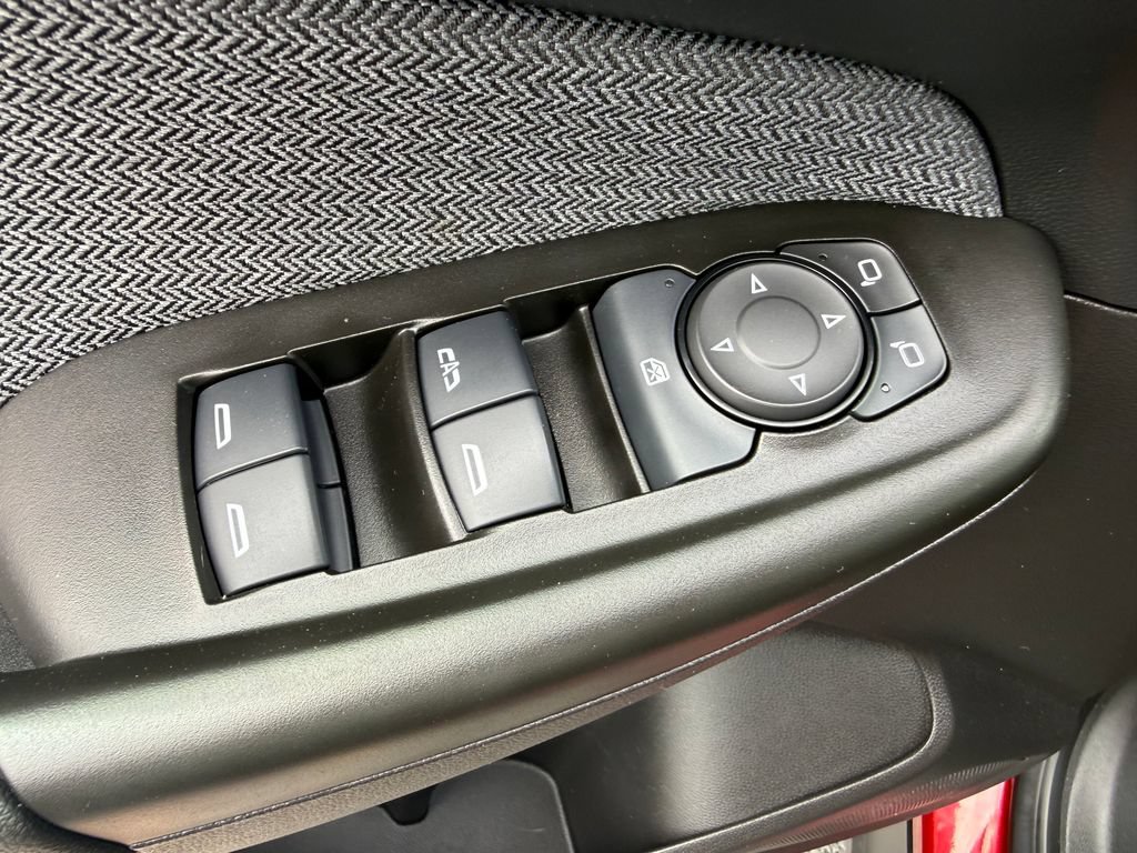 Used 2023 Chevrolet TrailBlazer LT FWD image 14