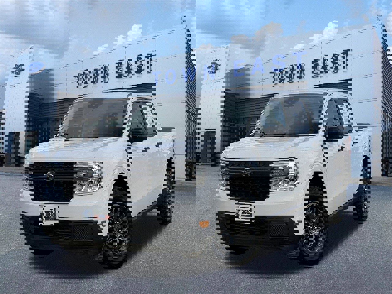 Certified 2024 Ford Maverick XLT w/ Equipment Group 300A Standard