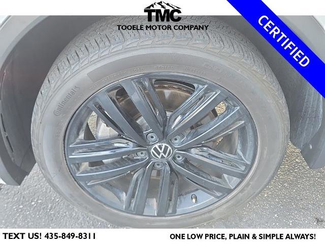 Used 2022 Volkswagen Tiguan SE R-Line image 9
