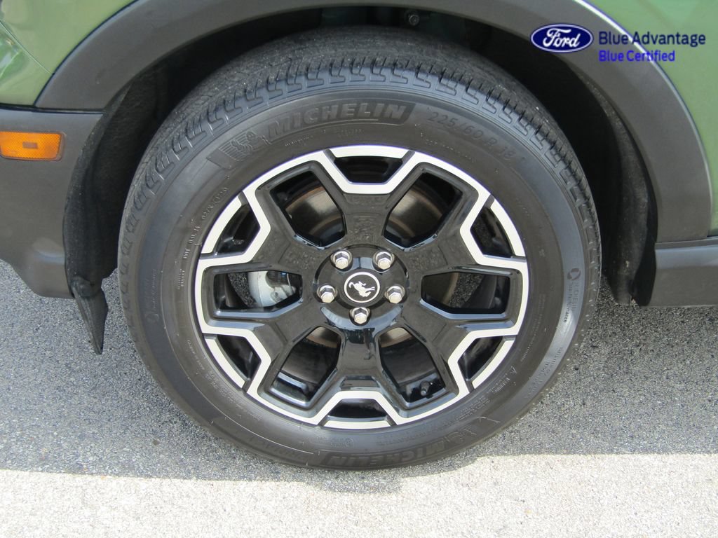 Certified 2025 Ford Bronco Sport Outer Banks w/ Outer Banks Tech Package+ AWD/4WD image 14