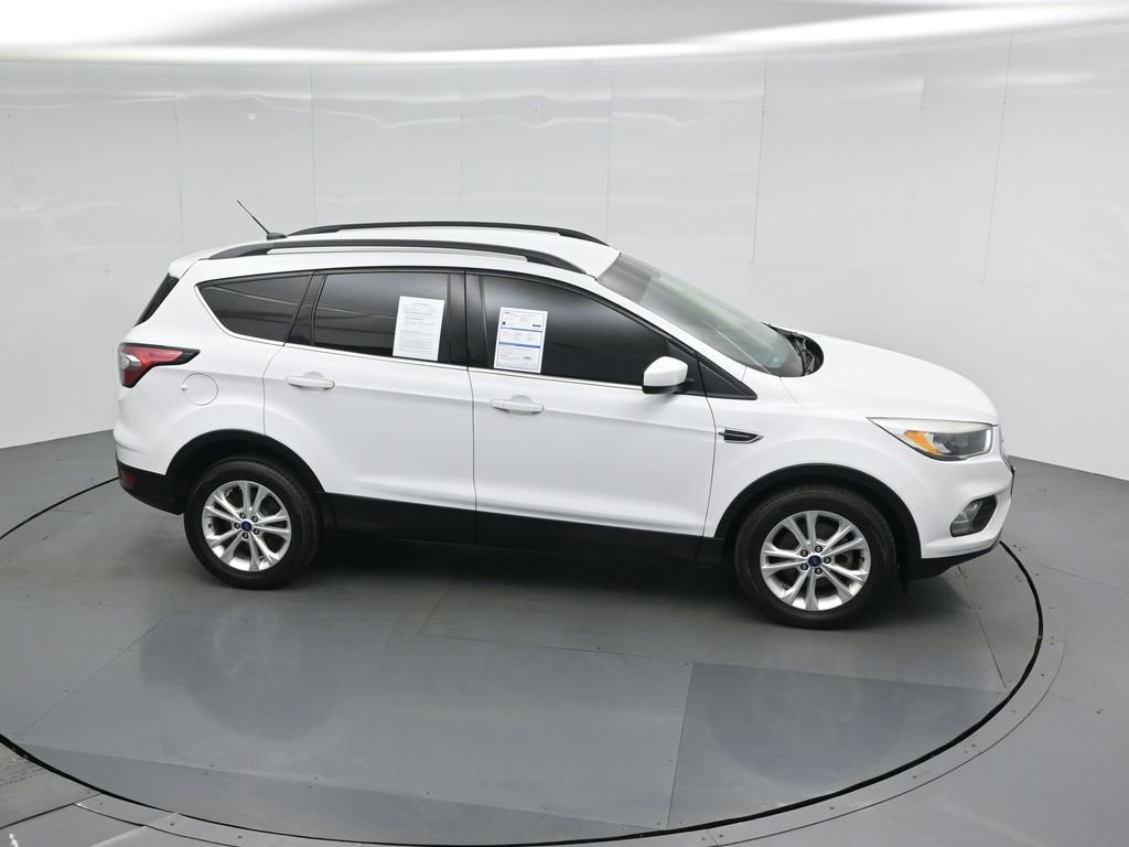 Certified 2018 Ford Escape SE FWD image 53
